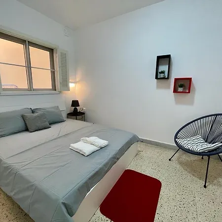 Appartamento Spinola 3 Bedroom *