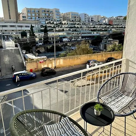 Appartamento Spinola 3 Bedroom *